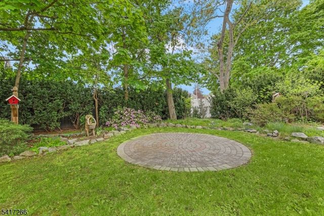 15 Stephen Ave, Lincoln Park Boro, NJ 07035