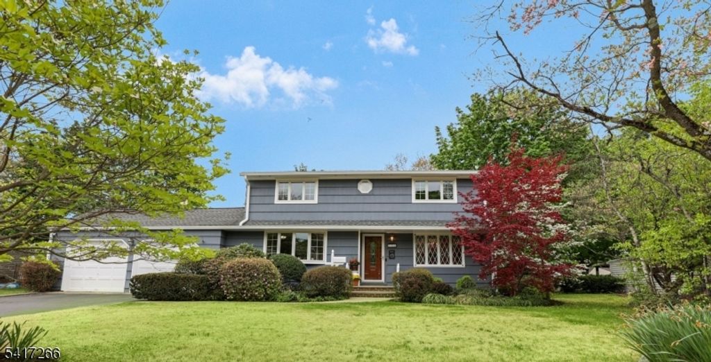 15 Stephen Ave, Lincoln Park Boro, NJ 07035