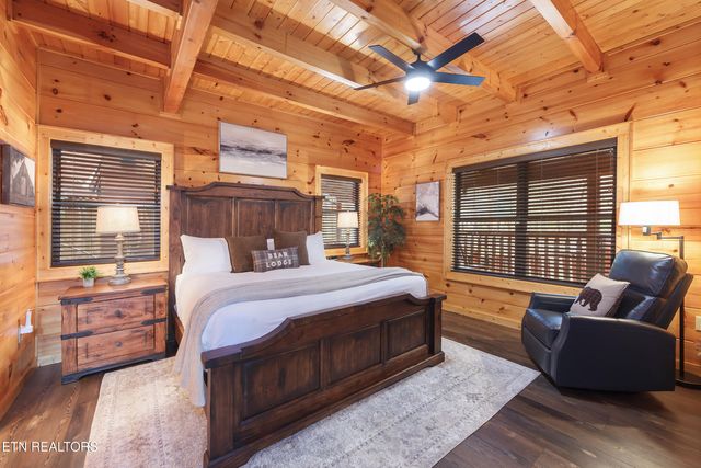 2673 Cedar Falls Way, Sevierville, TN 37862