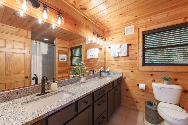 2673 Cedar Falls Way, Sevierville, TN 37862