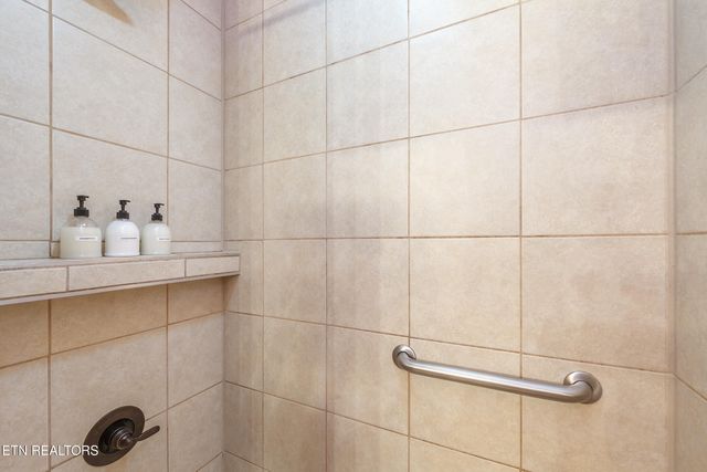 2673 Cedar Falls Way, Sevierville, TN 37862