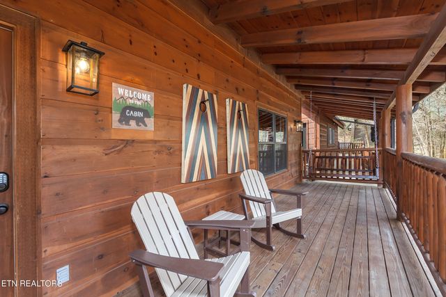 2673 Cedar Falls Way, Sevierville, TN 37862