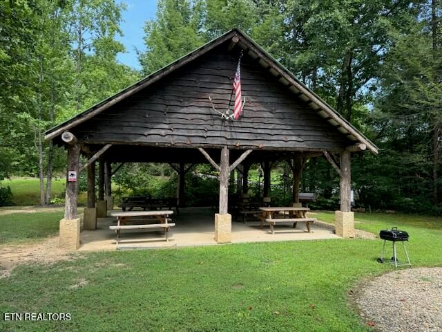 2673 Cedar Falls Way, Sevierville, TN 37862