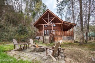 2673 Cedar Falls Way, Sevierville, TN 37862