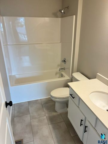 2201 E Alexa St Street, Brandon, SD 57005