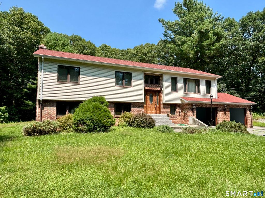 209 Cranberry Pond Road, Norwich, CT 06360