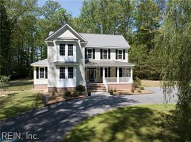 7563 South Shore DR, Gloucester, VA 23061