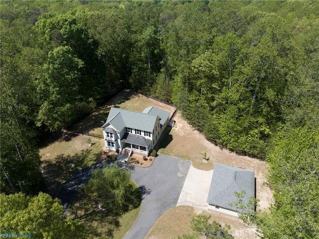 7563 South Shore DR, Gloucester, VA 23061