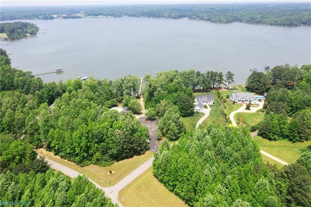 7563 South Shore DR, Gloucester, VA 23061