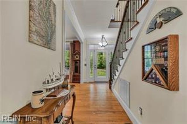 7563 South Shore DR, Gloucester, VA 23061