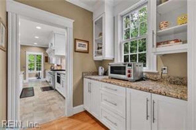 7563 South Shore DR, Gloucester, VA 23061