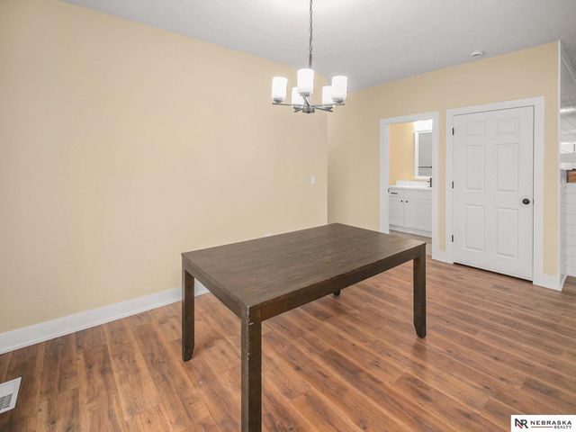 5800 SW Catalina Street, Lincoln, NE 68523