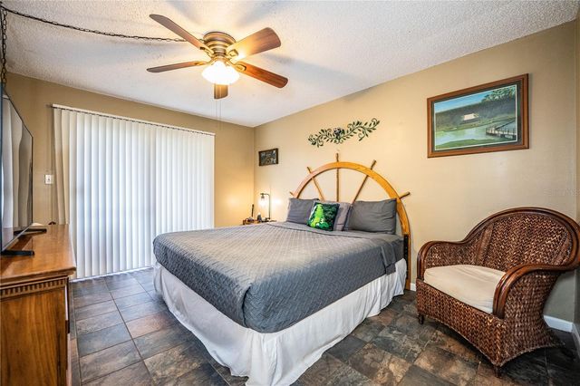 5225 IMPERIAL LAKES BOULEVARD 22, Mulberry, FL 33860