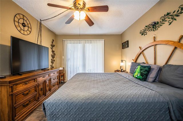 5225 IMPERIAL LAKES BOULEVARD 22, Mulberry, FL 33860