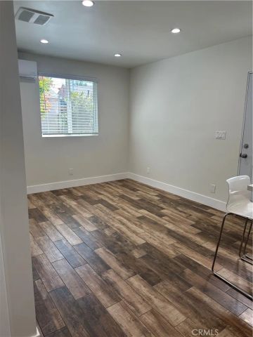 14325 Martha Street, Van Nuys, CA 91401