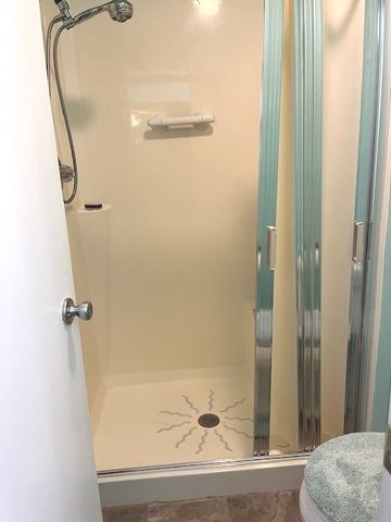 1350 Kimberly Ridge Road 310, Bettendorf, IA 52722