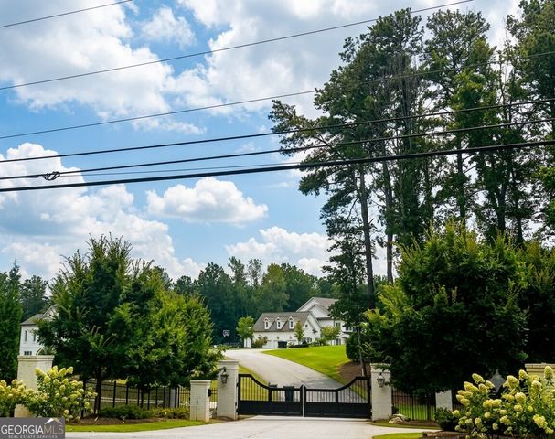 4217 Thompson Mill Road, Buford, GA 30519