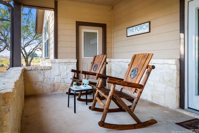 765 E Loop 1604, St Hedwig, TX 78152