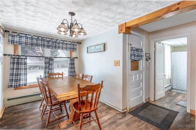 1009 Two Rod Road S, Marilla, NY 14102