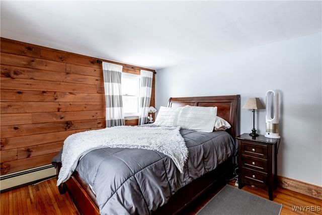 1009 Two Rod Road S, Marilla, NY 14102