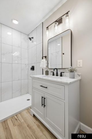 2041 N 77th Street, Lincoln, NE 68505