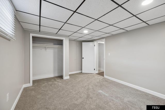 2041 N 77th Street, Lincoln, NE 68505