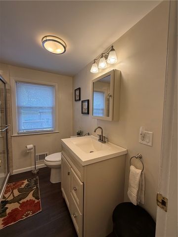 124 Zinnia Drive, Cranston, RI 02920