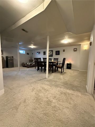 124 Zinnia Drive, Cranston, RI 02920