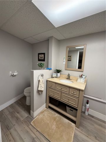124 Zinnia Drive, Cranston, RI 02920