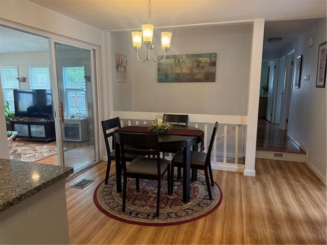 124 Zinnia Drive, Cranston, RI 02920