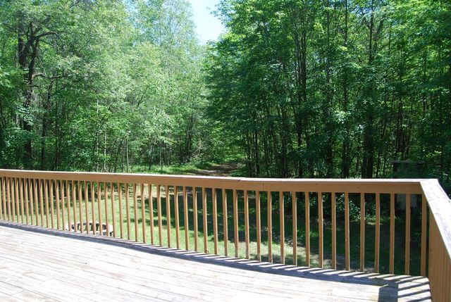 N11490 Nelson ROAD, Wausaukee, WI 54177