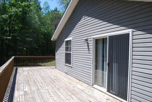 N11490 Nelson ROAD, Wausaukee, WI 54177