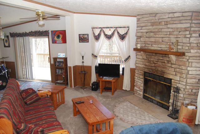 N11490 Nelson ROAD, Wausaukee, WI 54177