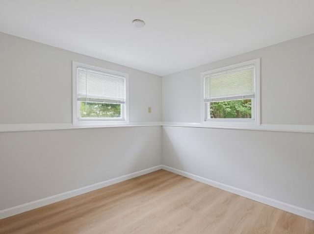 22 Poskus St, Stoughton, MA 02072
