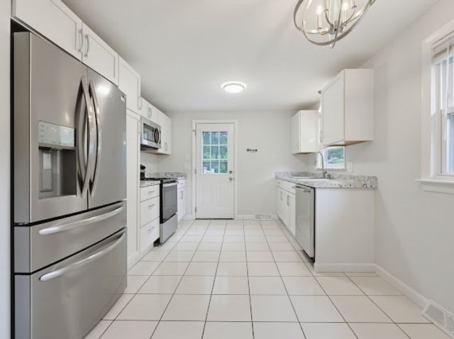 22 Poskus St, Stoughton, MA 02072