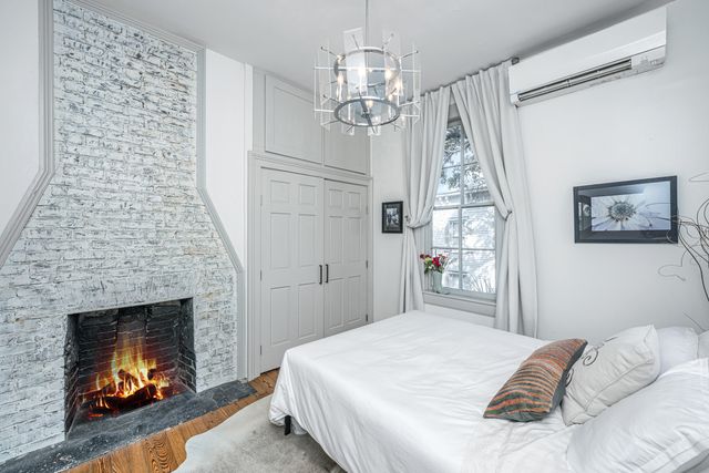 20 Limehouse Street C, Charleston, SC 29401