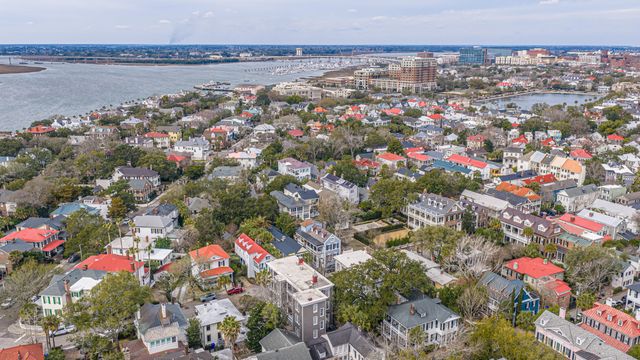 20 Limehouse Street C, Charleston, SC 29401