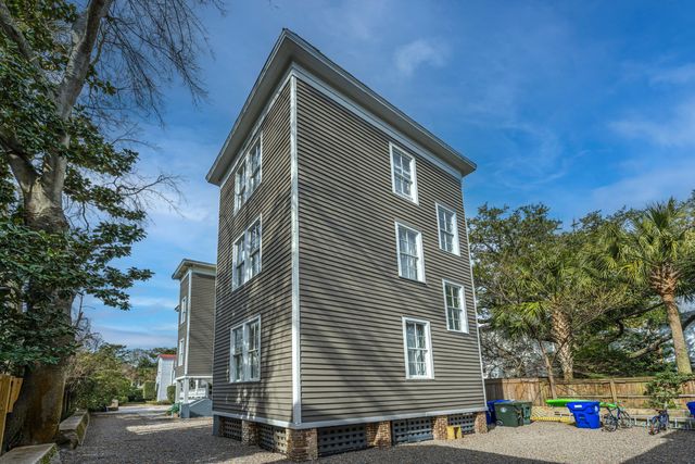 20 Limehouse Street C, Charleston, SC 29401