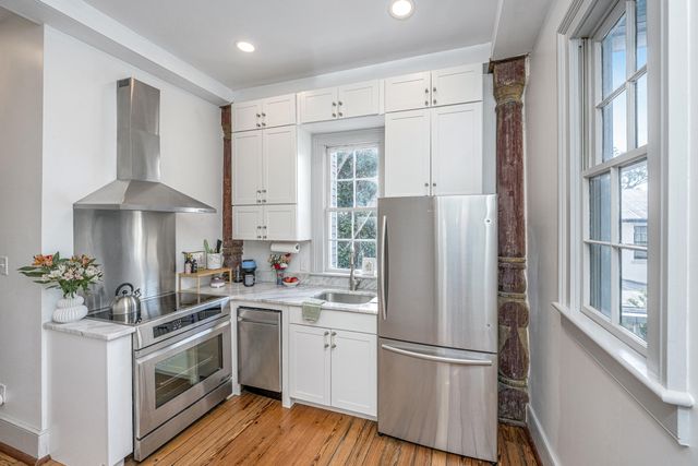 20 Limehouse Street C, Charleston, SC 29401