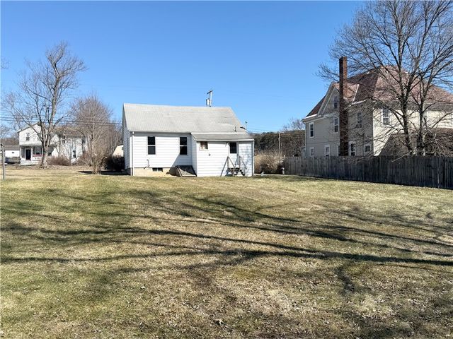 208 E Slippery Rock St, Chicora Boro, PA 16025