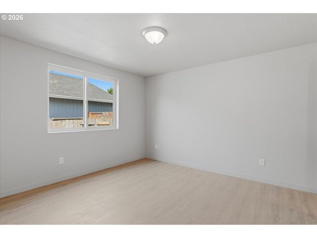 8272 Ne SNOWBERRY Loop, Vancouver, WA 98664