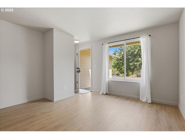 8272 Ne SNOWBERRY Loop, Vancouver, WA 98664