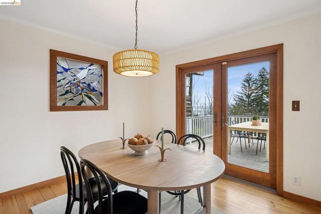 982 982 Grizzly Peak Blvd, Berkeley, CA 94708