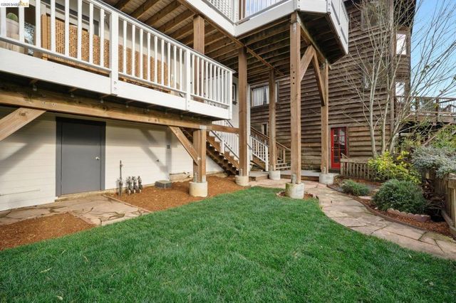 982 982 Grizzly Peak Blvd, Berkeley, CA 94708