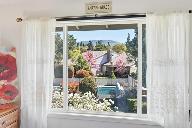 209 Florence Avenue, Medford, OR 97504