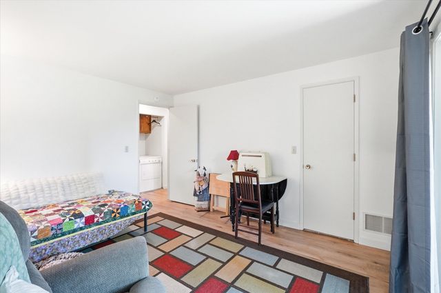 209 Florence Avenue, Medford, OR 97504