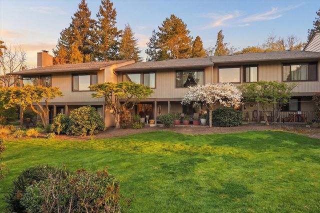 209 Florence Avenue, Medford, OR 97504