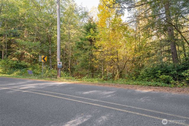 1 Yoman Rd, Anderson Island, WA 98303