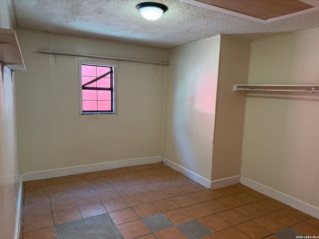 9130 KINGS HBR, San Antonio, TX 78242