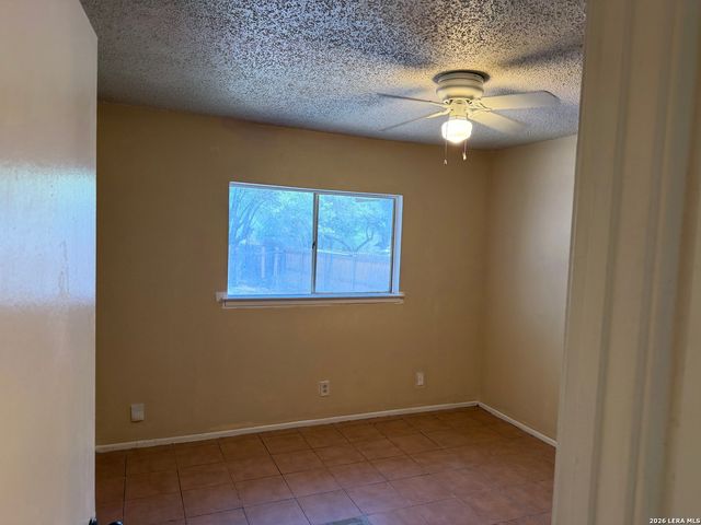 9130 KINGS HBR, San Antonio, TX 78242